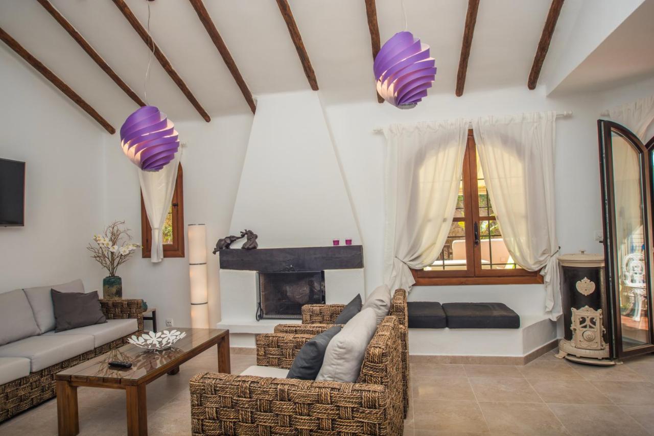 Luxurioese Und Grossraeumige Villa Mit Community Pool, Sicht Auf Das Mittelmeer Sowie Dem Mar Menor, La Manga Club Atamaría المظهر الخارجي الصورة