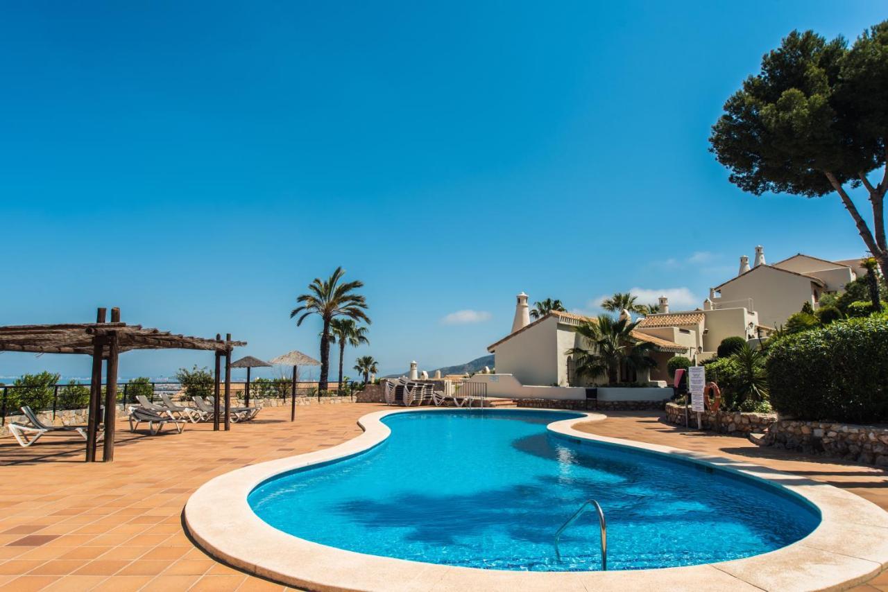 Luxurioese Und Grossraeumige Villa Mit Community Pool, Sicht Auf Das Mittelmeer Sowie Dem Mar Menor, La Manga Club Atamaría المظهر الخارجي الصورة