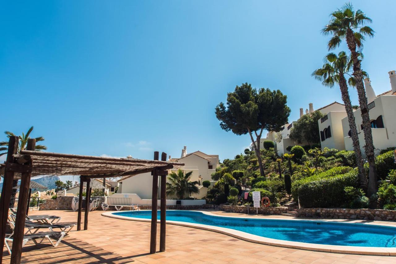 Luxurioese Und Grossraeumige Villa Mit Community Pool, Sicht Auf Das Mittelmeer Sowie Dem Mar Menor, La Manga Club Atamaría المظهر الخارجي الصورة