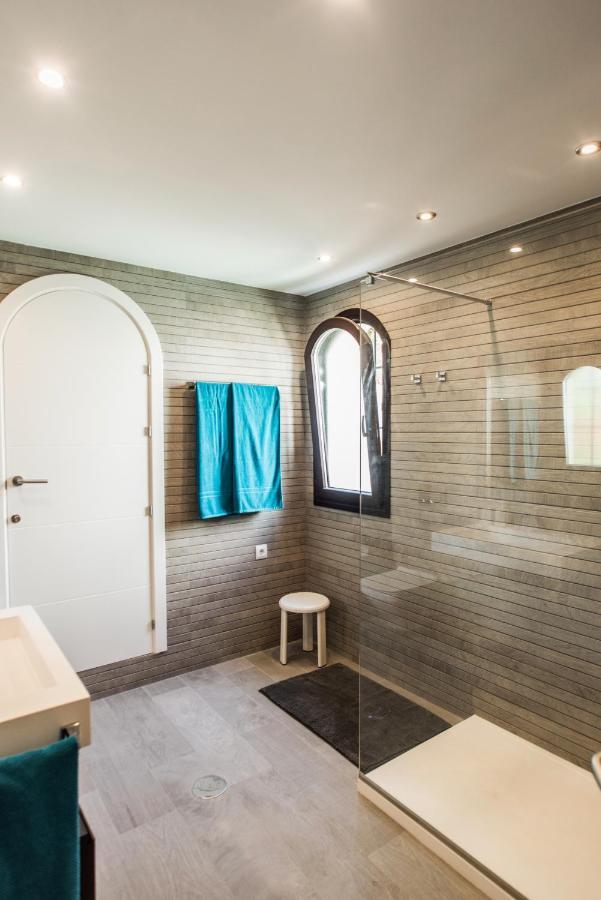 Luxurioese Und Grossraeumige Villa Mit Community Pool, Sicht Auf Das Mittelmeer Sowie Dem Mar Menor, La Manga Club Atamaría المظهر الخارجي الصورة